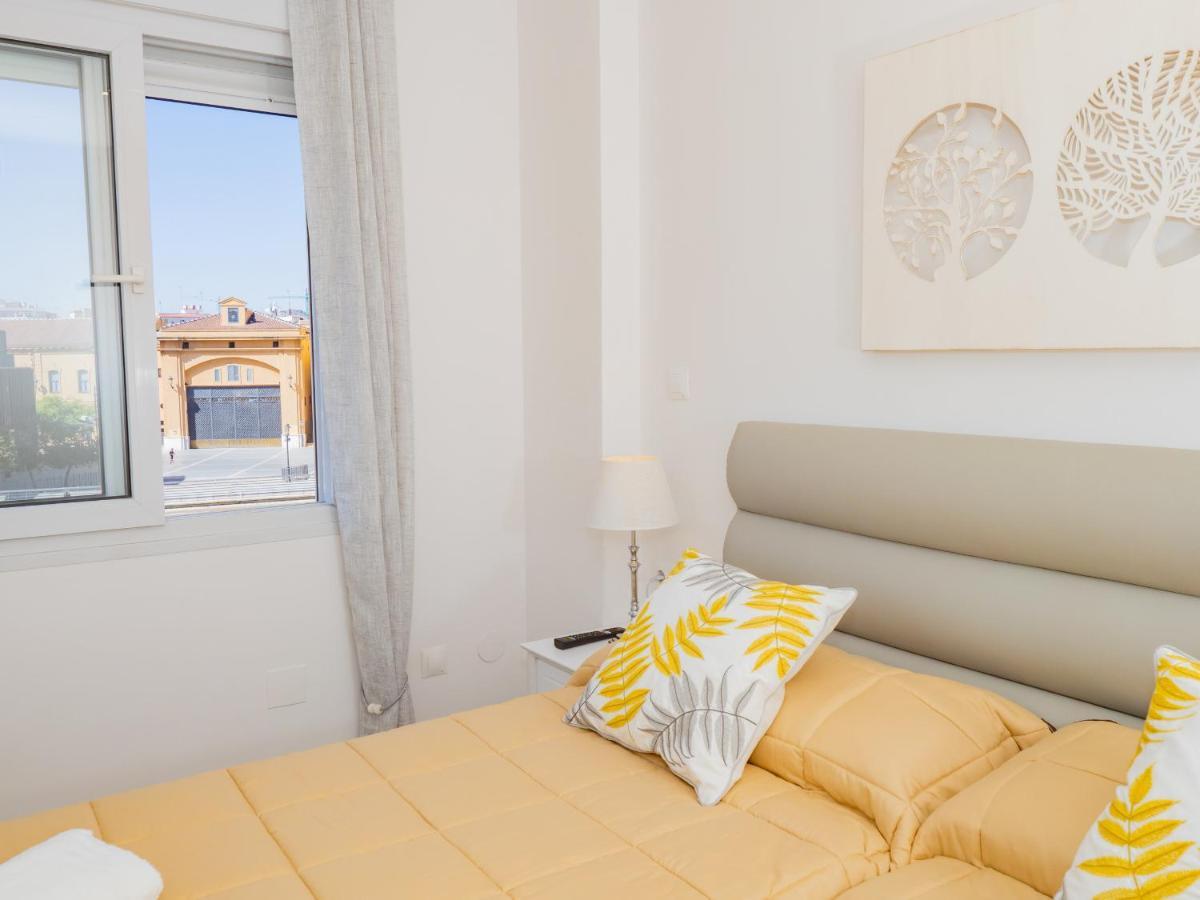 Cubo'S Apartamento Atocha With Optional Parking Malaga Ngoại thất bức ảnh