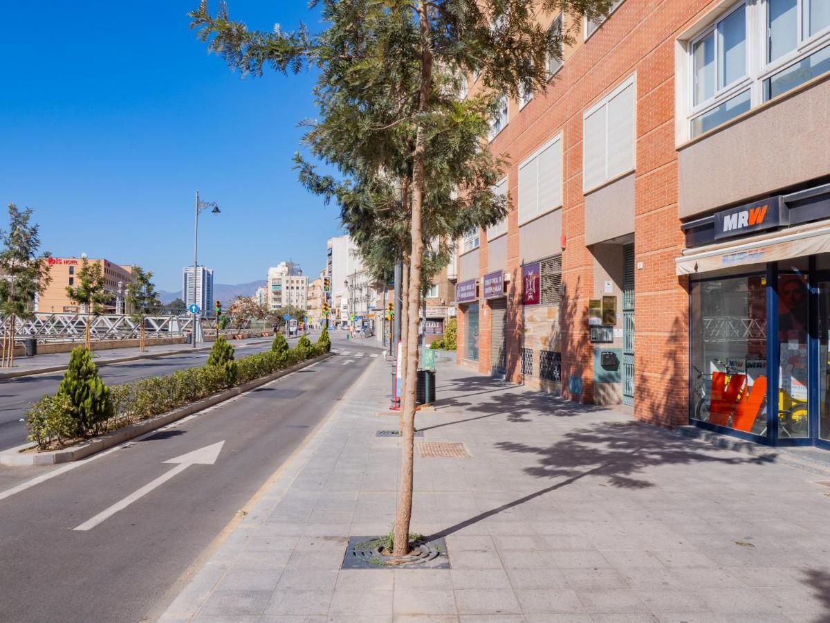 Cubo'S Apartamento Atocha With Optional Parking Malaga Ngoại thất bức ảnh