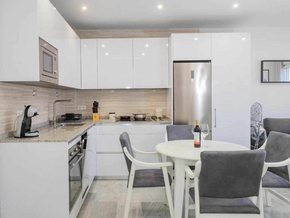 Cubo'S Apartamento Atocha With Optional Parking Malaga Ngoại thất bức ảnh